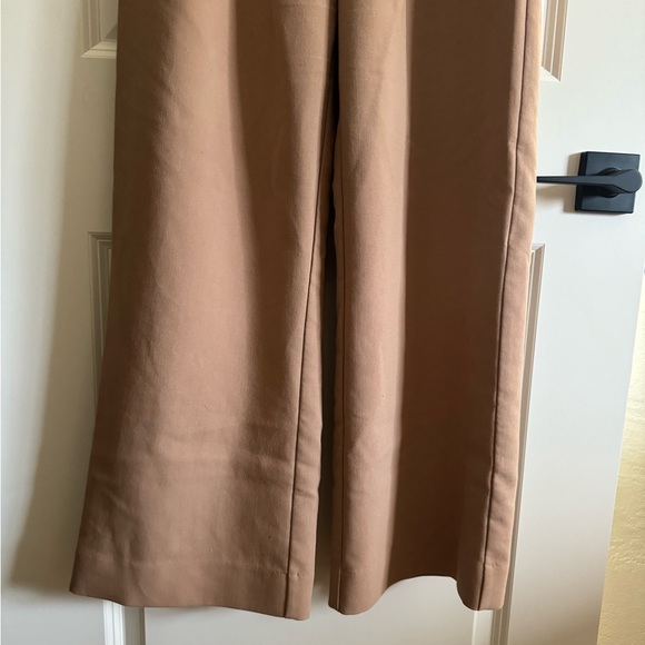 Abercrombie & Fitch Tan Pants - Picture 4 of 8